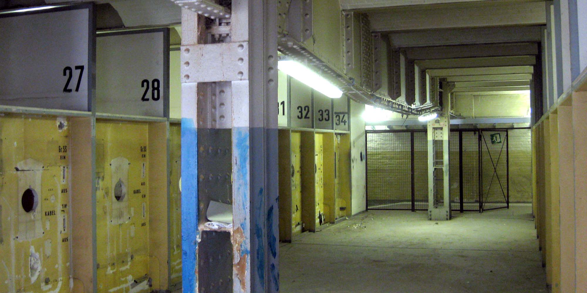 Ausstellungshalle Mitte 2